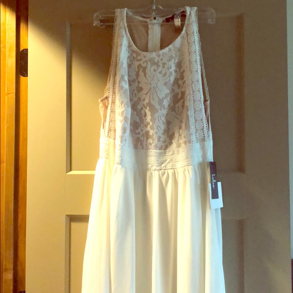 Dress/wedding dress/bridal shower dress